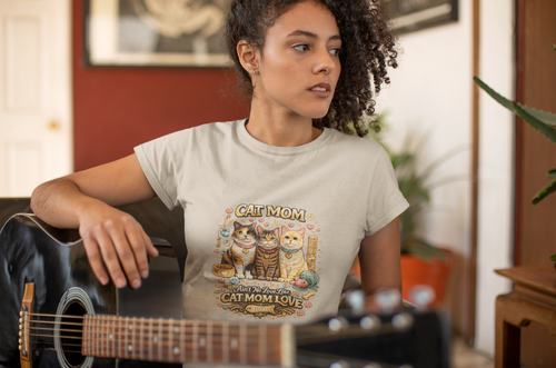 Cat Mom Trio Illustration T-Shirt | Cat Mom Love, Cute Kitten Portraits